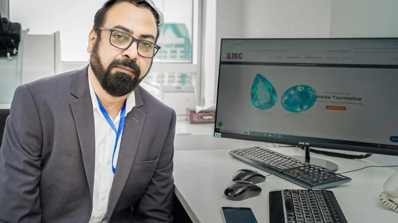 Rajesh Kumar (Digital Media, e-commerce & Photography)