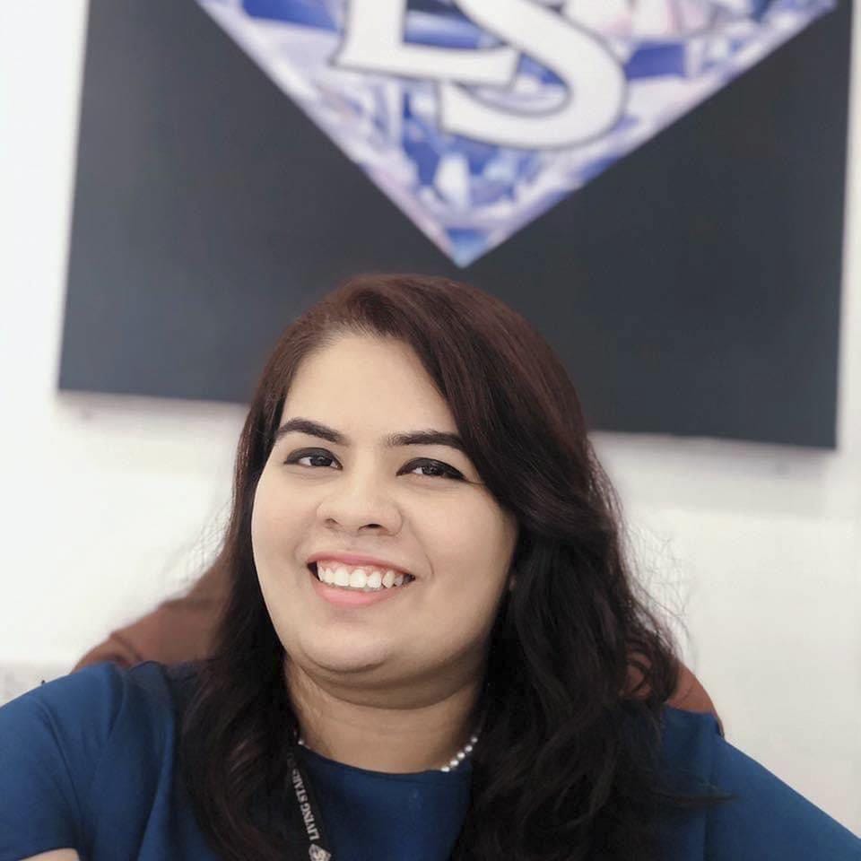 Akanksha Mehta Shah Dazzling from home