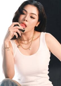 Faye Peraya: From Beauty Queen to Rising Girls’ Love Star