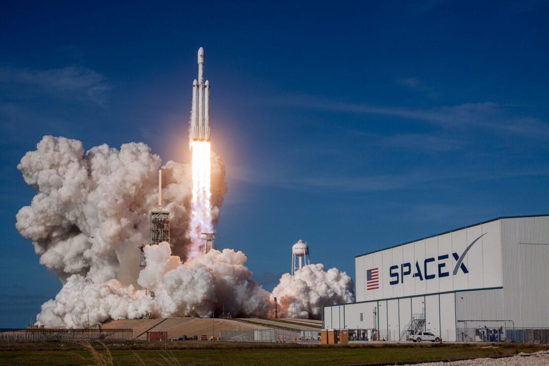 SpaceX Blocks Starlink Access at Myanmar Scam Centers