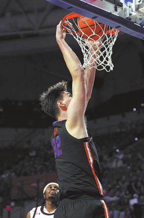 Record-Breaking Slam by Giants’ Teen