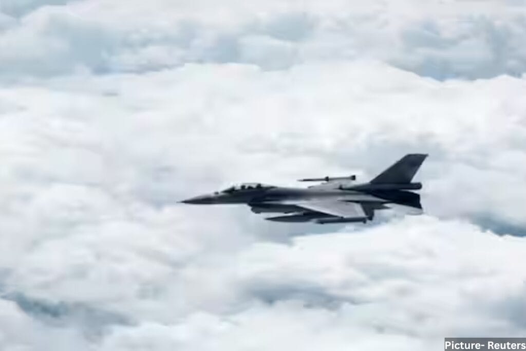 Polish Jets Intercept Russian Aircraft Near Border