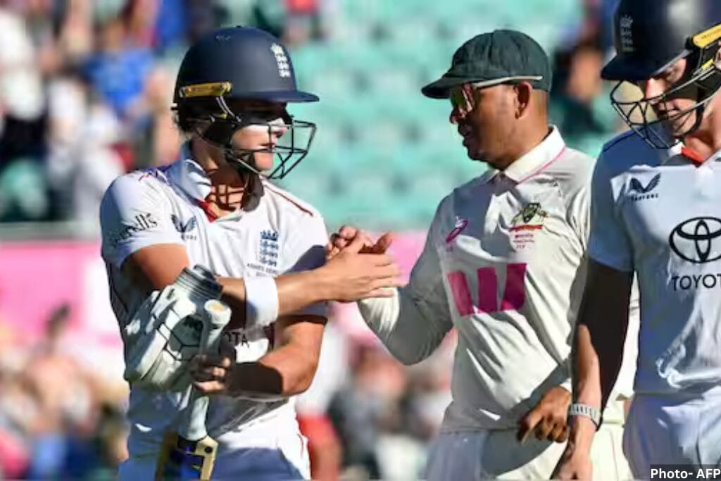 A Lone Spark in a Tough Ashes Battle
